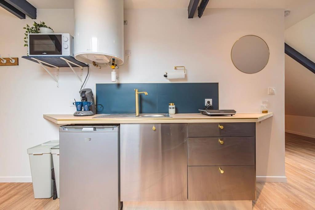 L'Azur Dore, Studio Pour 2 Voyageurs Isles-sur-Suippe Exterior photo