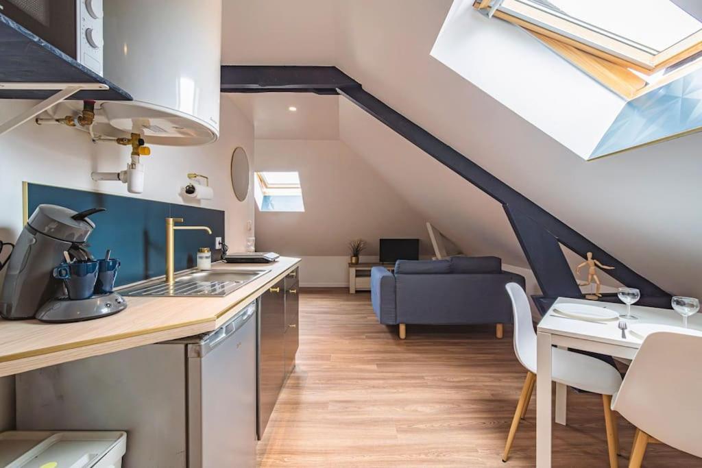 L'Azur Dore, Studio Pour 2 Voyageurs Isles-sur-Suippe Exterior photo